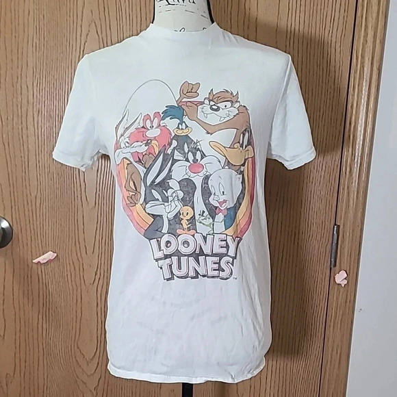 Warner Bros. Tops - Looney Tunes retro distressed print graphic t-shirt